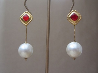 Vintage 1980s Red Enamel & Faux Pearl Drop Valentine Earrings