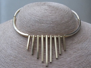 Vintage 1980s Gold Tone Cascade Necklace